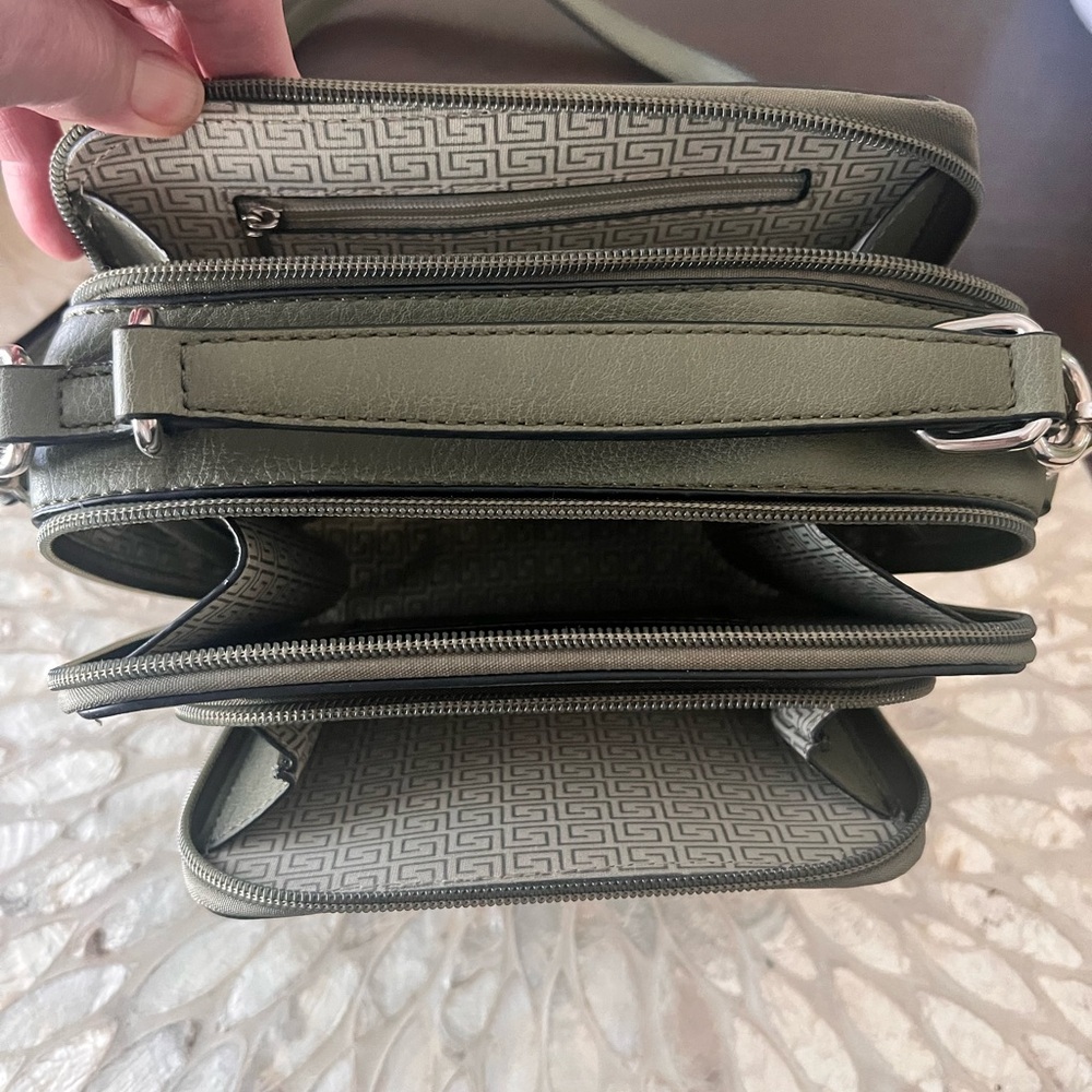 Purse - Picture 4 of 4